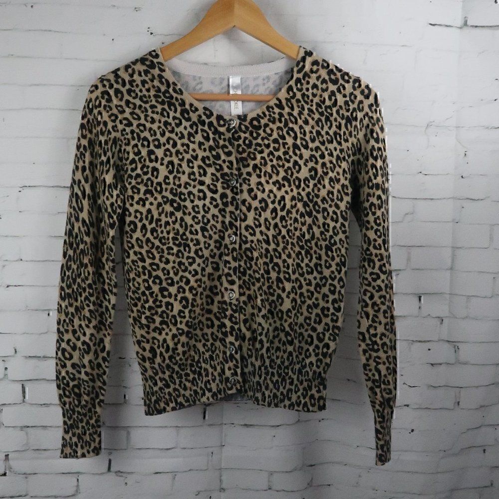 CHEROKEE BROWN CHEETAH ANIMAL PRINT LONG SLEEVE BUTTON DOWN CARDIGAN SWEATER